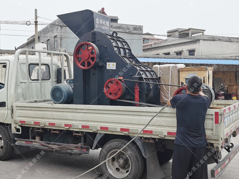 雙級無篩底粉碎機,無篩底破碎機價格